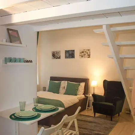 Mint Studio *